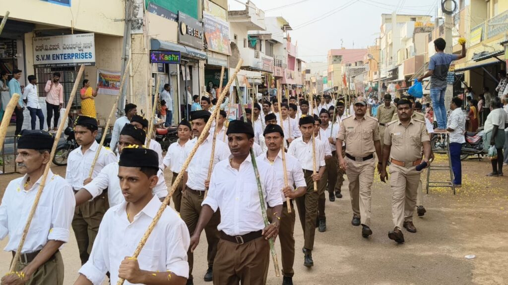 ರಾಷ್ಟ್ರದಲ್ಲಿ ಏನೇ ಸವಾಲು ಬಂದಾಗ ಮೊದಲು ನಿಲ್ಲುವುದೇ ಆರ್‍ ಎಸ್‍ ಎಸ್‍